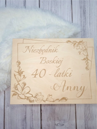 NIEZBĘDNIK urodzinowy personalizowany duży