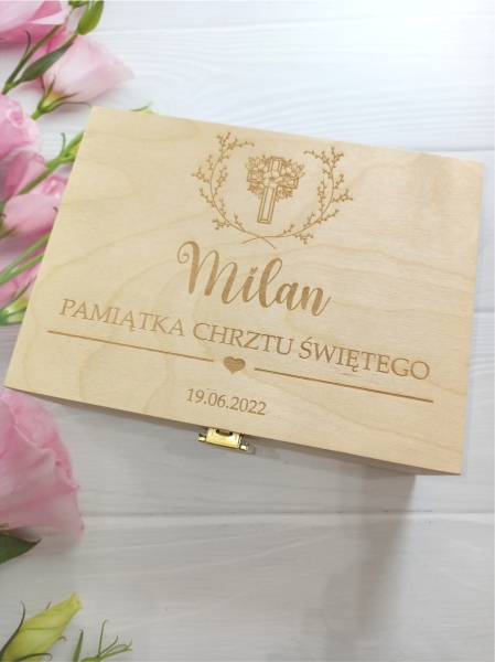 Pamiątka na Chrzest Święty Drewniana skrzynka wspomnień 1 MegaPrezencik.pl