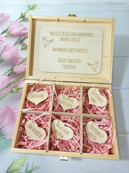 Pamiątka na Chrzest Święty Drewniana skrzynka wspomnień 5.jpg
