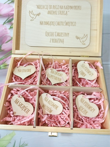 Pamiątka na Chrzest Święty Drewniana skrzynka wspomnień 6.jpg