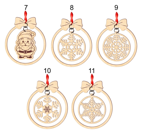 Bombki świąteczne na choinkę w wiszącymi ozdobami ze sklejki MegaPrezencik