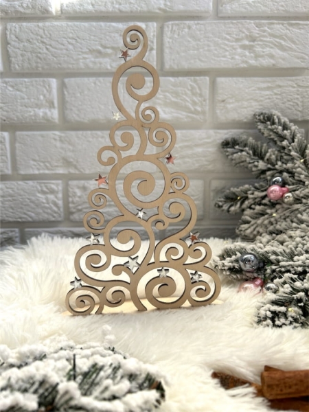 Ażurowa choinka świąteczna z ozdobami. Dekoracja stołu wigilijnego MegaPrezencik