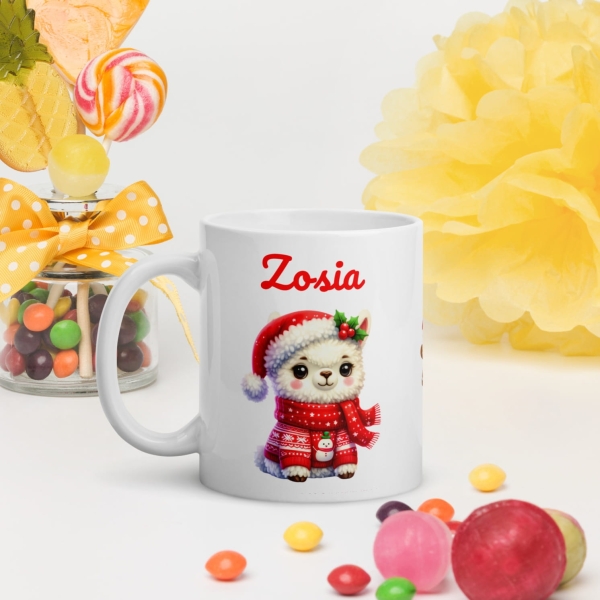 Kubek świąteczny dla dziewczynki z grafiką słodkiej lamy MegaPrezencik