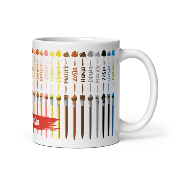 Kubek na Dzień Nauczyciela z imionami uczniów oraz kolorowymi pędzelkami Megaprezencik