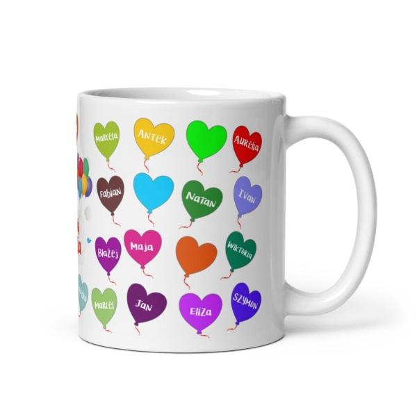Kubek na Dzień Nauczyciela z imionami uczniów oraz kolorowymi balonikami Megaprezencik