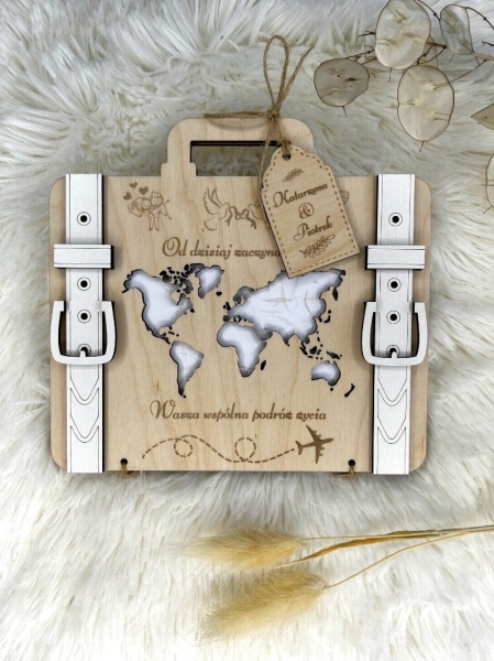 Kartka Ślubna w kształcie walizki na pieniądze. Prezent ślubny personalizowany Mega Prezencik