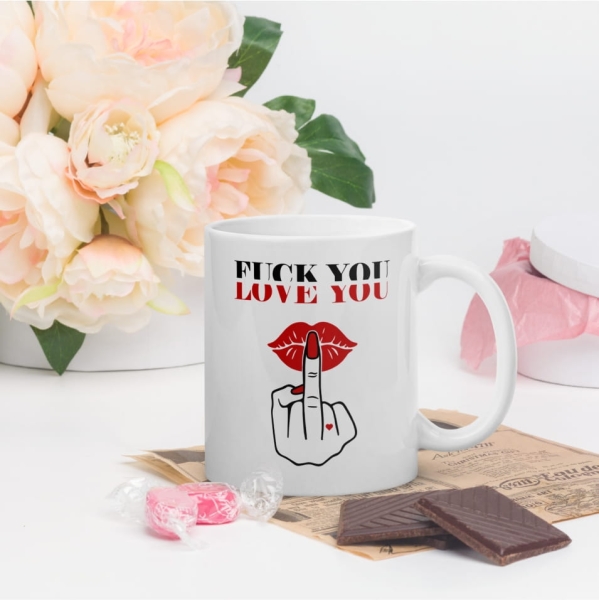 Biały Kubek z zabawnym napisem FU*K YOU oraz napis LOVE YOU Mega Prezencik