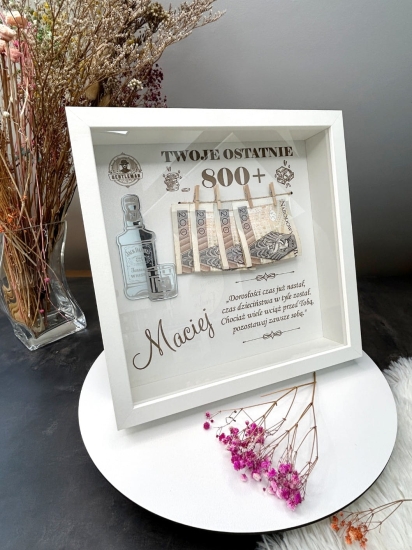 Głęboka Biała Ramka 3D urodzinowa – Twoje ostatnie 800+ Ramka na 18 urodziny