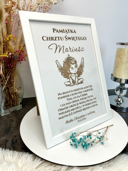 Wyjątkowa Pamiątka Chrztu Świętego w Ramce – Grawerowany Aniołek Stróż z Dedykacją Mega Prezencik