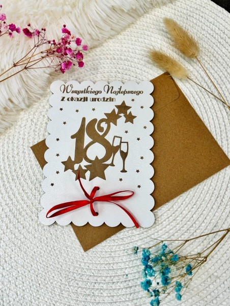 Drewniana Kartka na 18 Urodziny – Personalizowany Pamiątkowy Bon na Pieniądze – Biała HDF Mega Prezencik