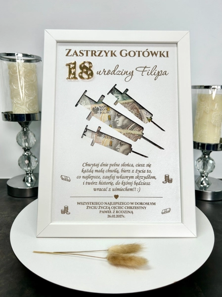 Ramka Zastrzyk Gotówki Prezent na 18 Urodziny Osiemnastka Personalizowana Mega Prezencik