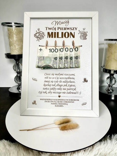 Ramka Twój Pierwszy Milion Prezent na 18 Urodziny Ślub Na Pieniądze Personal Mega Prezencik