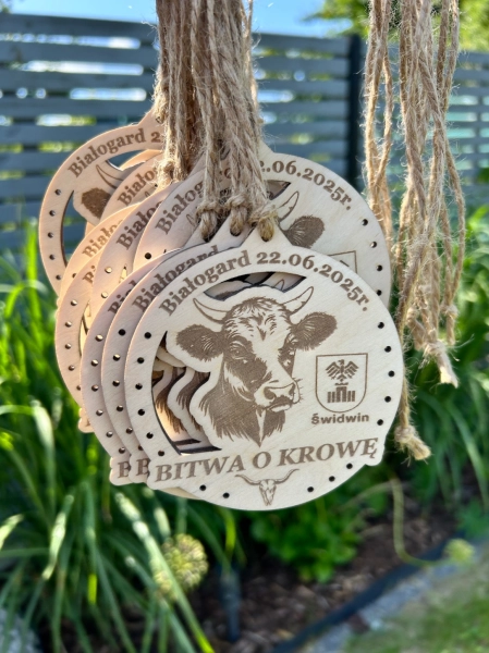 Medal drewniany 4 mm personalizowany na zawody sportowe logo tekst grafika Mega Prezencik